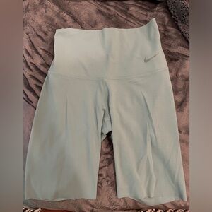 Nike dri fit bike short women’s XS